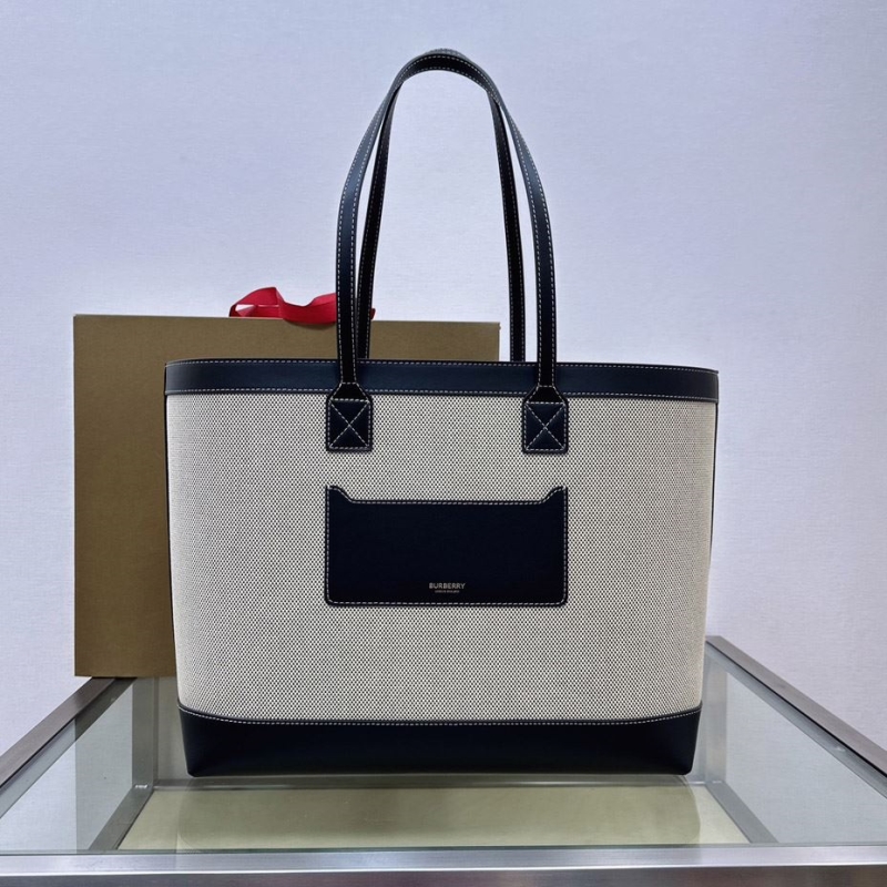 B**rry shopping bags